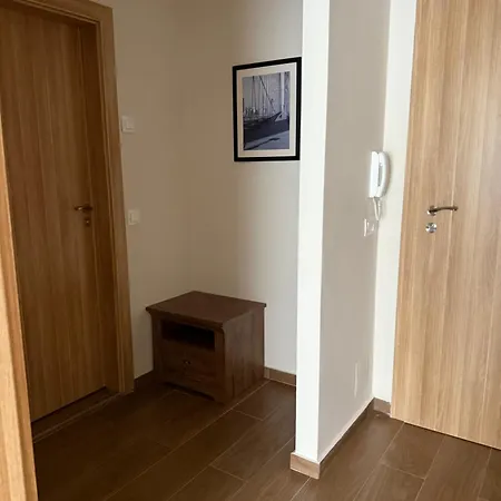 Apartament Gardens Boroveț