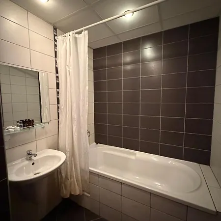 Gardens Apartament Borowec